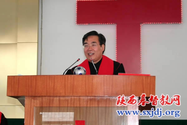 陕西省基督教两会在宝鸡市十里铺教堂举行圣职按立典礼(图2)