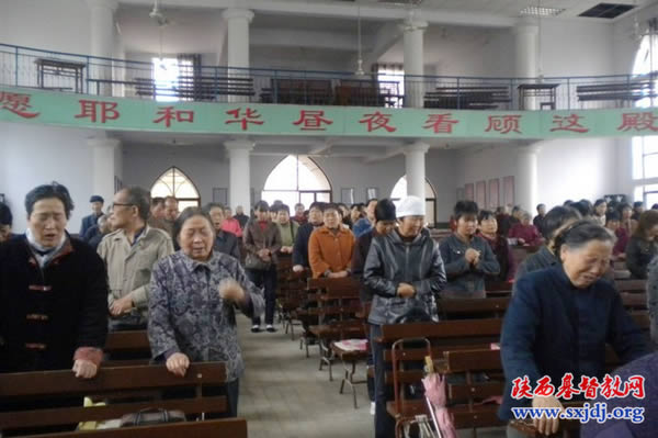 合阳县基督教会举行敬老感恩礼拜(图2)