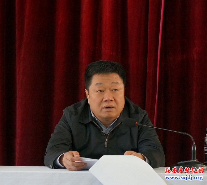 省宗教局杨义民副局长在圣经学校传达“全省宗教工作会议”精神