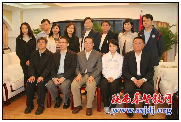 香港全人关怀(国际)董事局主席杨钦伟一行来陕访问(图3)