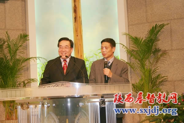 王俊牧师在韩国长老会首尔上道中央教会介绍陕西教会情况