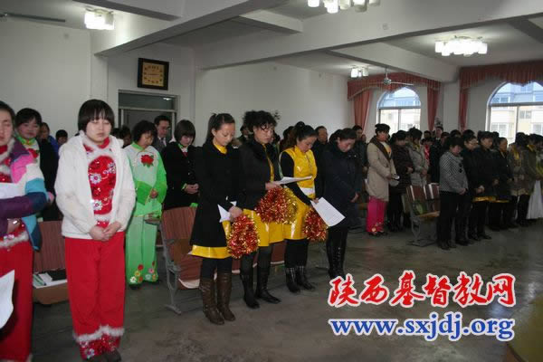 陕西省基督教两会与陕西圣经学校举行世界公祷日崇拜(图3)