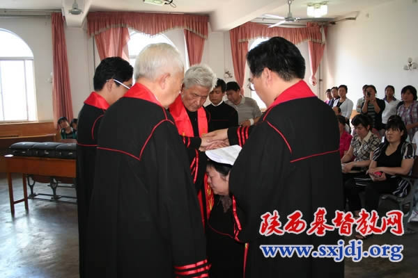 陕西省基督教两会在陕西圣经学校举行圣职按立典礼(图3)