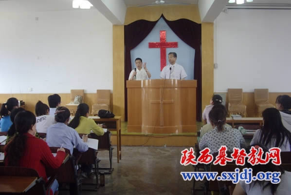 韩国上道中央教会朴逢洙牧师一行访问陕西教会(图4)