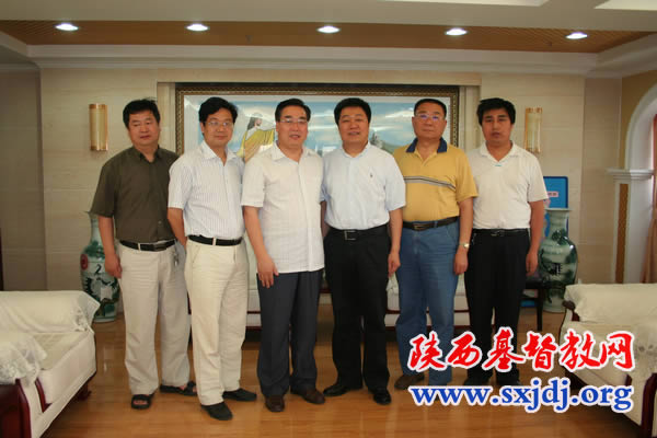 省宗教局纪检组长杨义民一行来我会走访(图3)