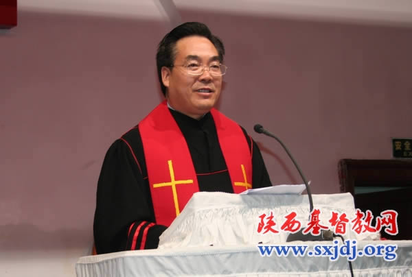 陕西省基督教两会在西安市按立35位圣职人员(图3)