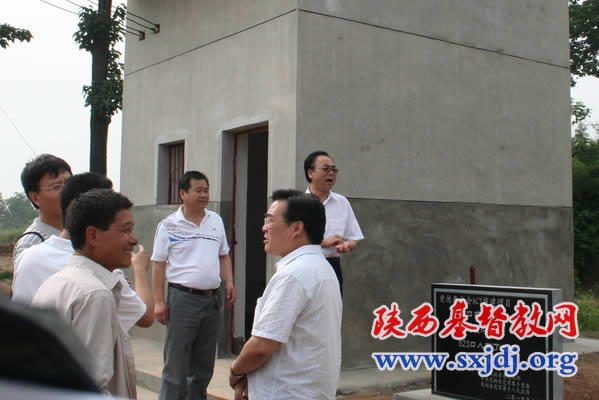 王俊牧师到宝鸡考察爱德基金会援建项目