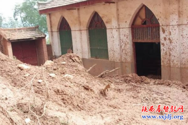 请为陕西省几个地方教会因洪涝灾害受损严重的教堂代祷(图1)