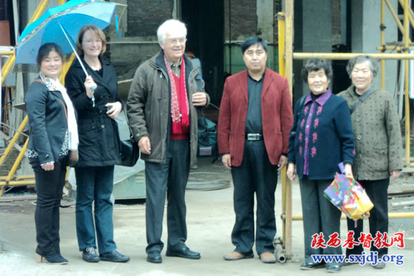 省基督教两会接待挪威尤约翰牧师一行(图4)