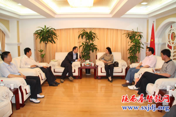 国家宗教事务局政法司刘金光副司长走访陕西省基督教两会(图1)