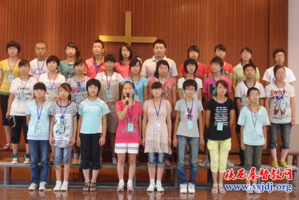 富平县基督教会举办以“接主在心”为主题的少儿夏令营
