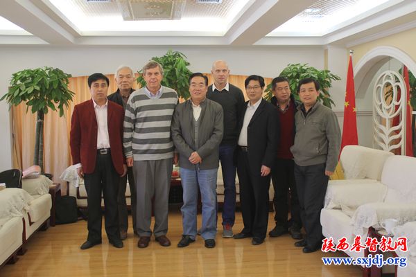 省基督教两会接待挪威圣约教会高卫格牧师一行(图5)