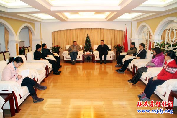 省宗教局领导前来我会祝贺圣诞节