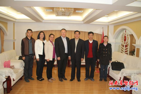 美国基督教友人金伍德牧师访问我省教会(图2)