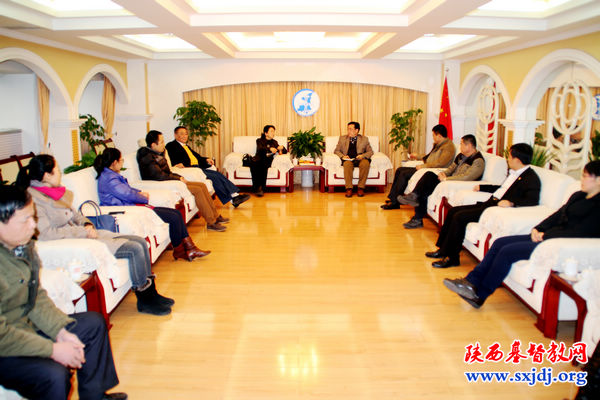 新春送温暖——