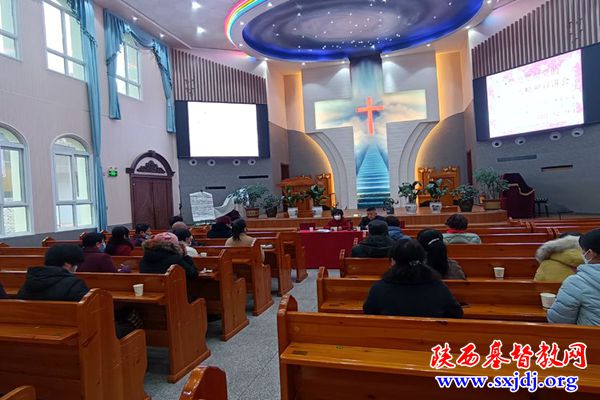 西安市鄠邑区基督教爱国会召开学习贯彻党的二十大精神宣讲会