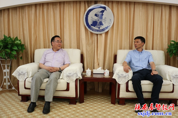 省民宗委专职委员潘传斌到省基督教两会走访调研