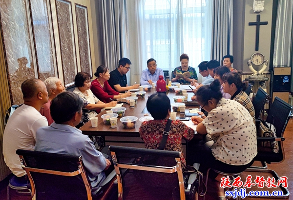 金台区基督教三自爱国运动委员会召开一届六次常委(扩大)会议