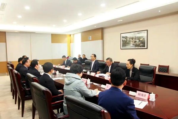 省委常委、省委统战部部长李明远会见省基督教“两会”新一届领导班子