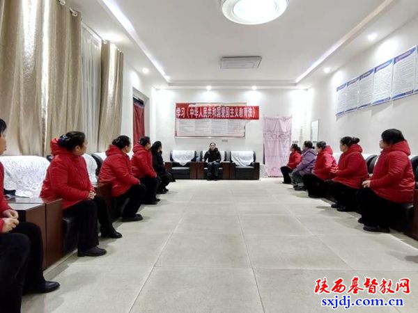 西咸新区泾河新城基督教各堂点组织学习《中华人民共和国爱国主义教育法》 