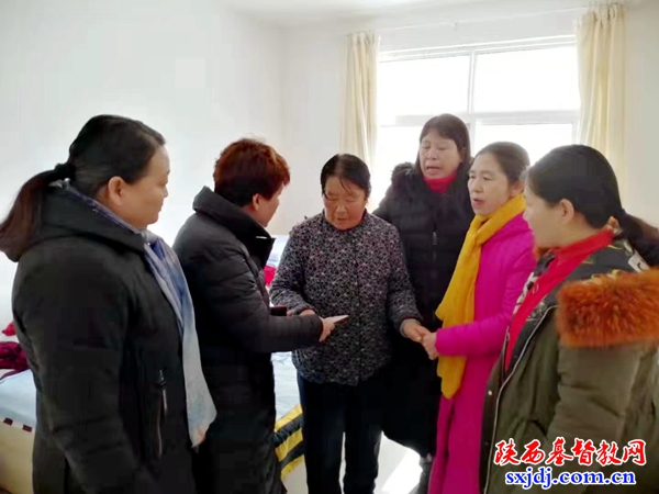 延川县刘家湾基督教聚会点开展春节慰问活动