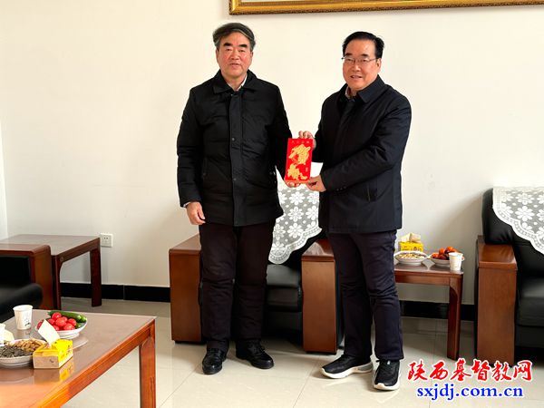 春节走访送温情,声声问候暖人心——省基督教两会开展2025年春节走访慰问活动
