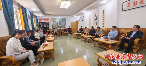 宝鸡市陈仓区基督教爱国会、广福教会为陕西圣经学校奉献爱心