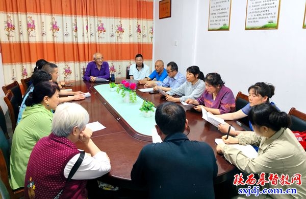 安康市基督教两会组织基层堂点开展“宗教政策法规学习宣传月”活动