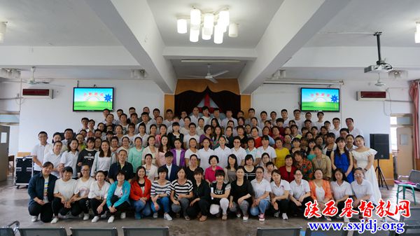 陕西圣经学校举行2017年钢琴赞美音乐会(图8)
