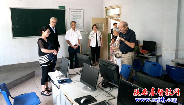 省基督教两会接待美国富勒神学院院长兰伯顿一行(图5)