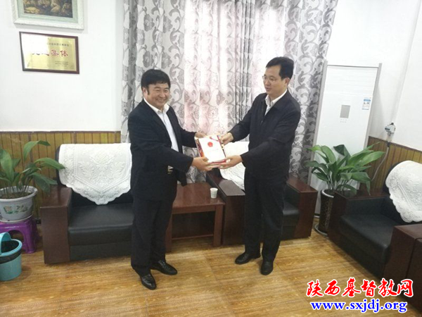 泾阳县委张渭书记到泾阳县基督教两会会所中张镇基督教堂调研