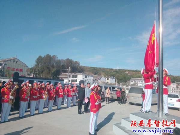 洛南县“四进”宗教活动场所启动仪式在洛南县基督教会成功举行