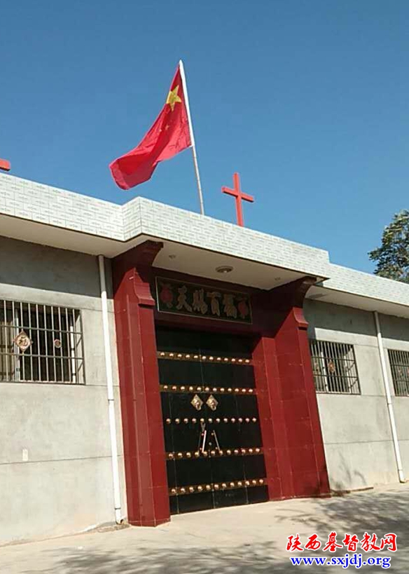 喜迎国庆 爱国爱教 全省各地教会升挂国旗(图5)