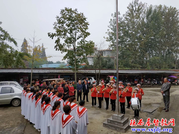 喜迎国庆 爱国爱教 全省各地教会升挂国旗(图9)