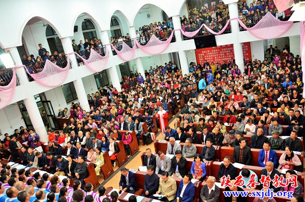 陕西圣经学校建校三十周年感恩赞美晚会在西安隆重举行(图6)