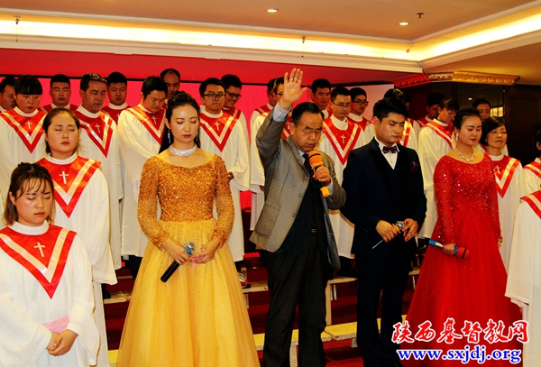 陕西省基督教纪念改革开放40周年感恩歌颂晚会在西安隆重举行(图8)