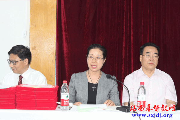 一路繁花恩典相伴,今日收成累累硕果——陕西省基督教两会、陕西圣经学校举行第29期结业感恩崇拜暨结业典礼教牧义工培训班(图4)