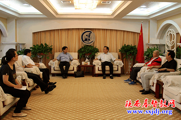 爱德基金会理事长丘仲辉先生访问省基督教两会(图2)