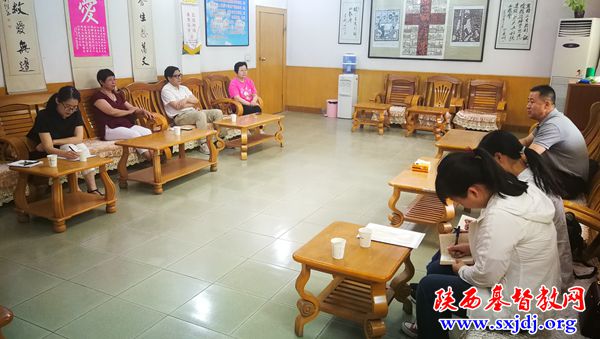 省宗教院校指导中心杨威主任到陕西圣经学校调研指导工作(图2)