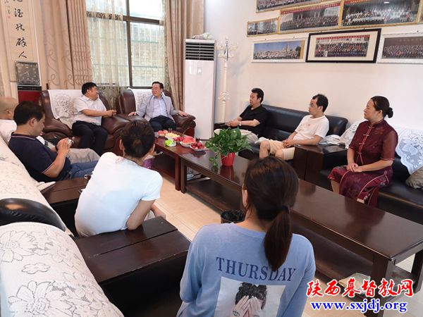 省基督教两会王俊牧师一行赴 泾阳县基督教两会走访调研(图1)