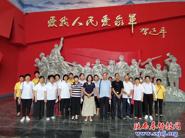 铭记历史 缅怀先烈 不忘初心 砥砺前行 ——宝鸡市基督教两会组织同工赴扶眉战役纪念馆进行爱国主义教育(图2)