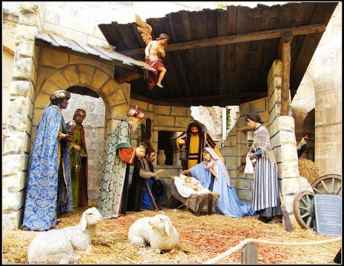 基督当生在何处?