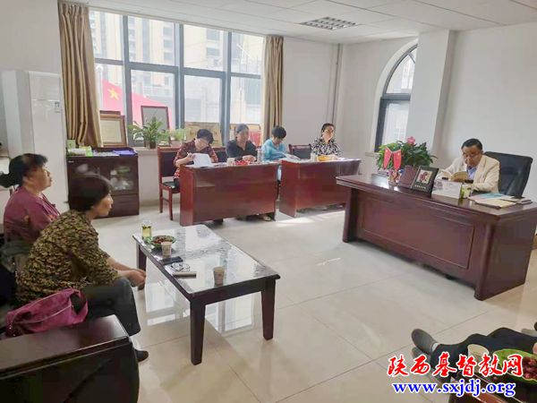 怀念革命先烈 激发爱国情怀(图2)