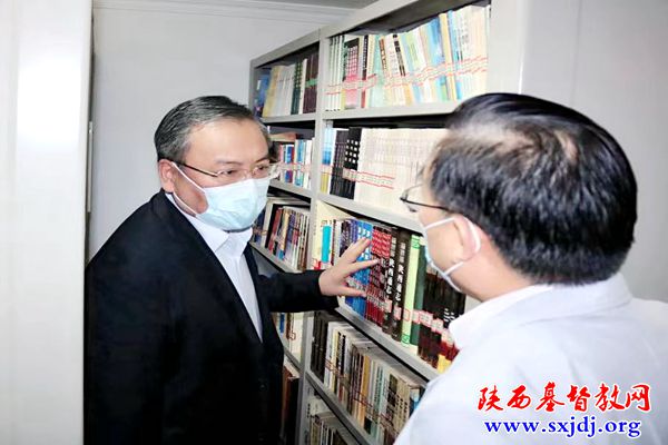 省民宗委主任董劲威一行走访省基督教两会(图8)